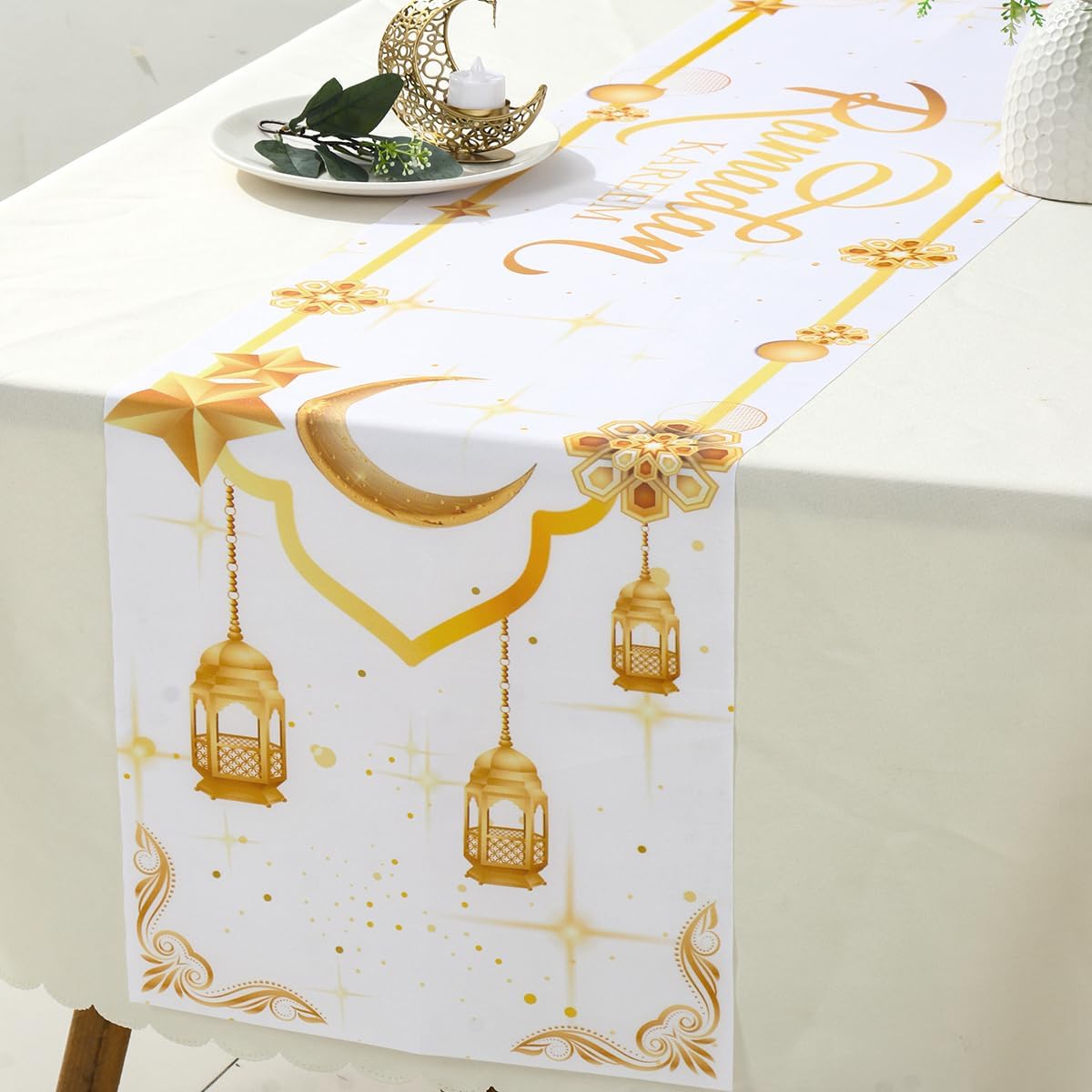 مفرش طاولة، زينة رمضان كريم باللونين الأبيض والذهبي 